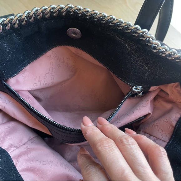 Stella McCartney Falabella black quilted tote with silver chain hardware vegan - Picture 6 of 16